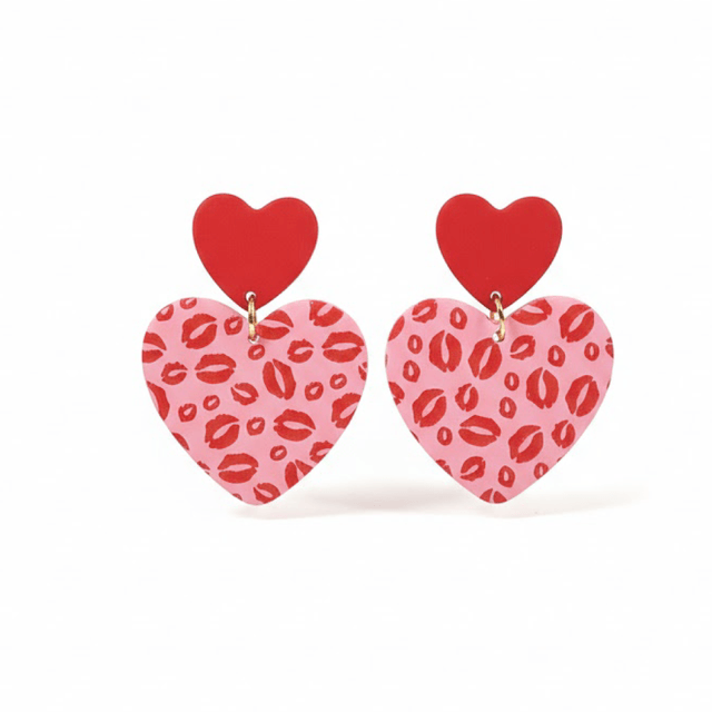Brincos Love kiss